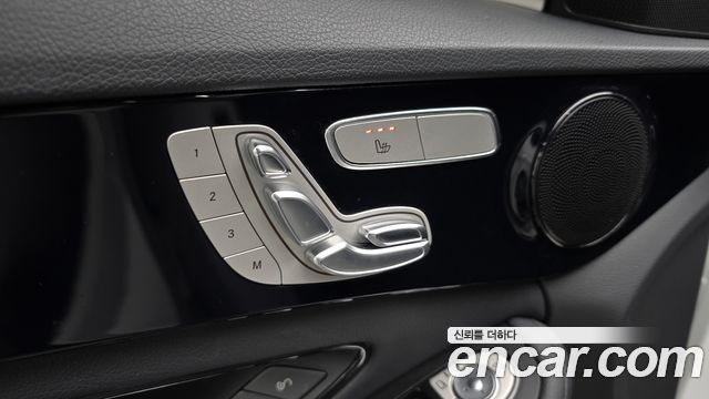 Mercedes-Benz C-Class C200