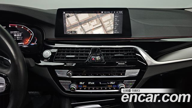 BMW 5-Series 520d Luxury Plus