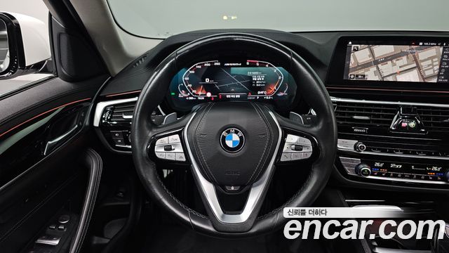 BMW 5-Series 520d Luxury Plus