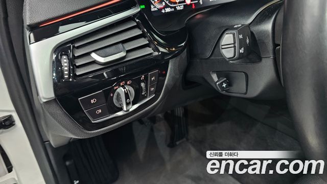 BMW 5-Series 520d Luxury Plus