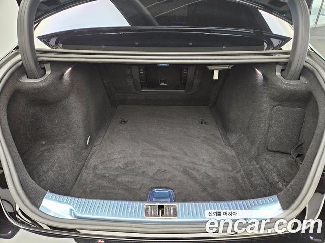 Mercedes-Benz S-Class Maybach S580 4MATIC