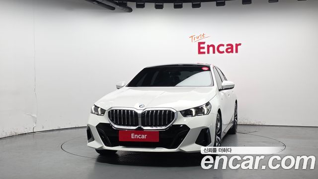 BMW 5-Series 530i xDrive M Sport