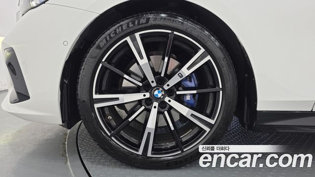 BMW 5-Series 530i xDrive M Sport
