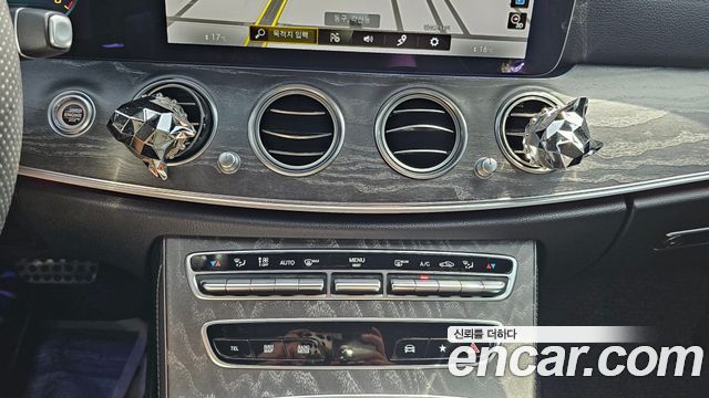 Mercedes-Benz E-Class E350 4MATIC AMG Line Edition