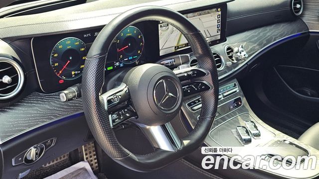 Mercedes-Benz E-Class E350 4MATIC AMG Line Edition