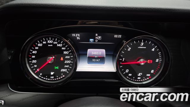 Mercedes-Benz E-Class E220d Avantgarde