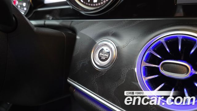 Mercedes-Benz E-Class E220d Avantgarde
