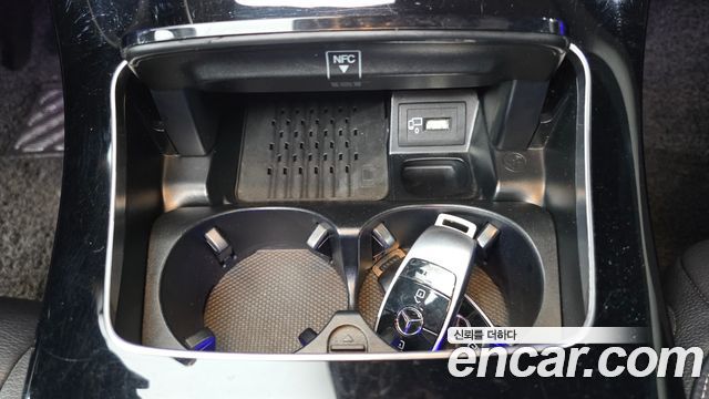 Mercedes-Benz E-Class E220d Avantgarde