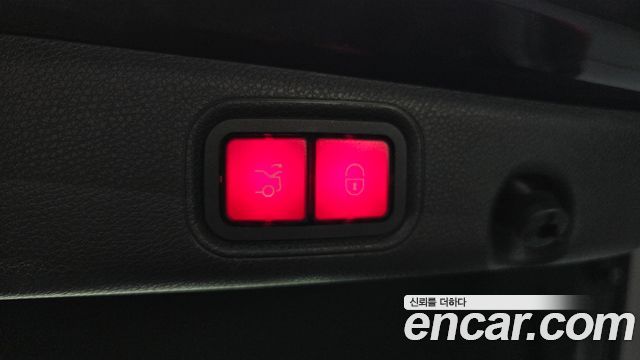 Mercedes-Benz E-Class E220d Avantgarde