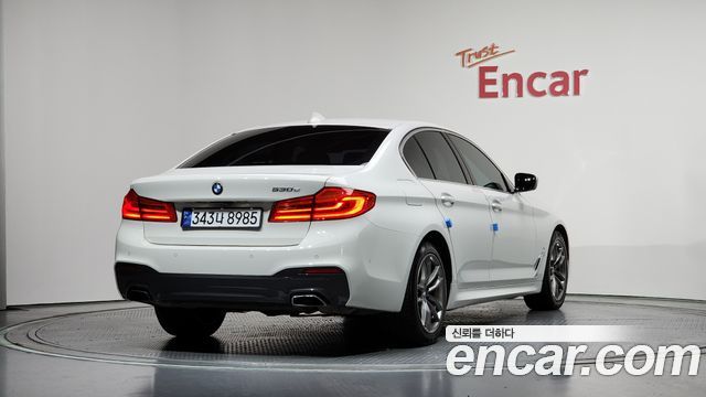 BMW 5-Series 530e M Sport