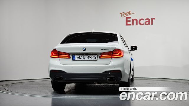 BMW 5-Series 530e M Sport