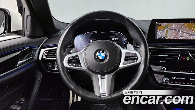 BMW 5-Series 530e M Sport