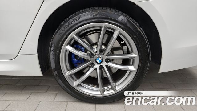 BMW 5-Series 530e M Sport