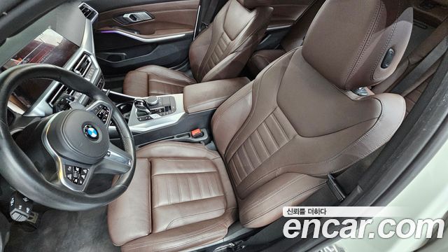 BMW 3-Series 320i Touring M Sports