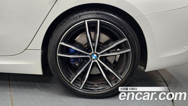 BMW 3-Series 320i Touring M Sports