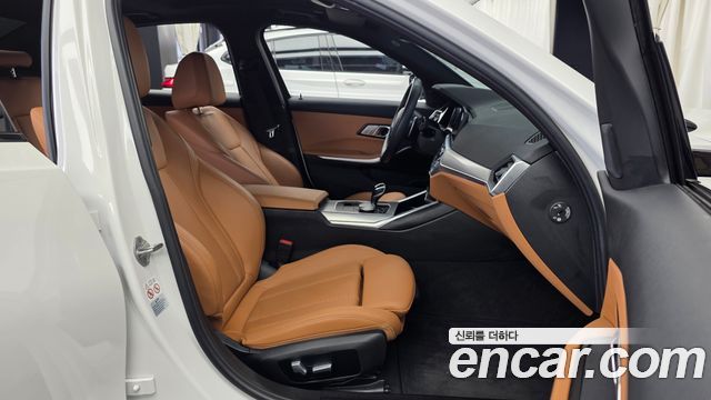 BMW 3-Series 320i M Sport