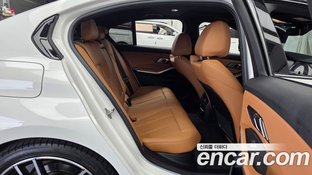 BMW 3-Series 320i M Sport