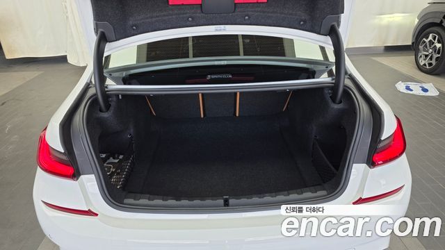 BMW 3-Series 320i M Sport