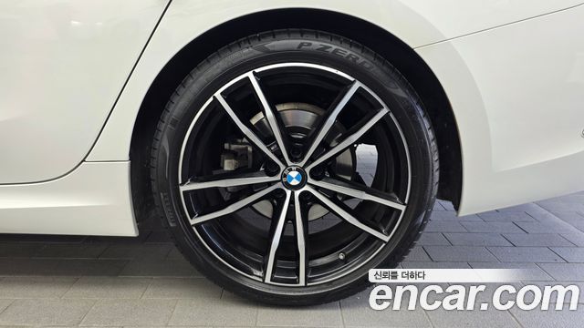BMW 3-Series 320i M Sport
