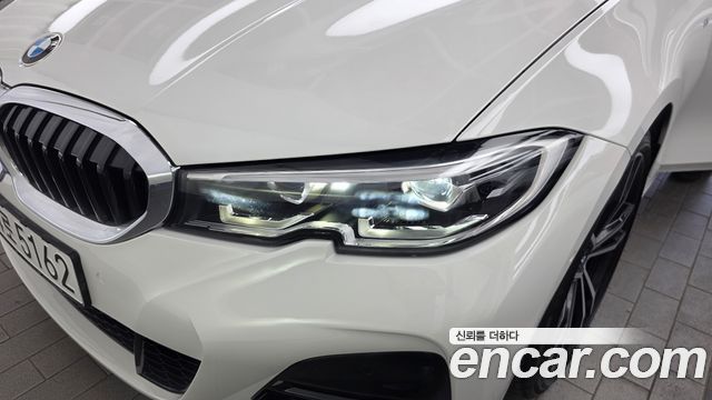 BMW 3-Series 320i M Sport