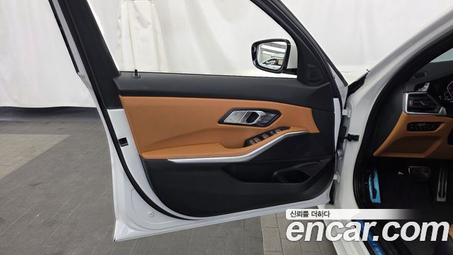 BMW 3-Series 320i M Sport