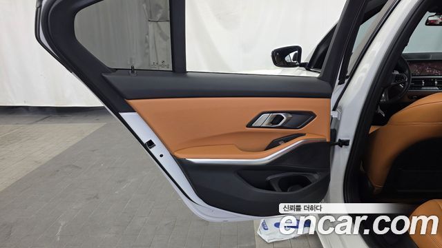 BMW 3-Series 320i M Sport