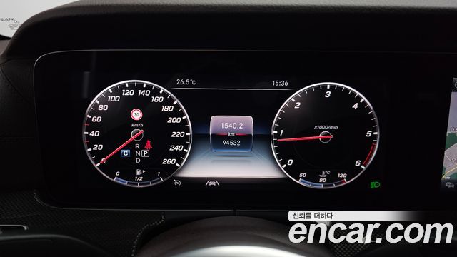 Mercedes-Benz CLS-Class CLS300d AMG Line