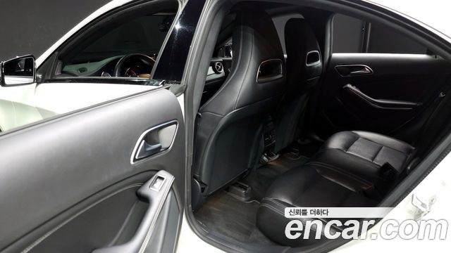 Mercedes-Benz CLA-Class CLA200 d