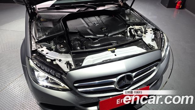 Mercedes-Benz C-Class C220 d Avantgarde