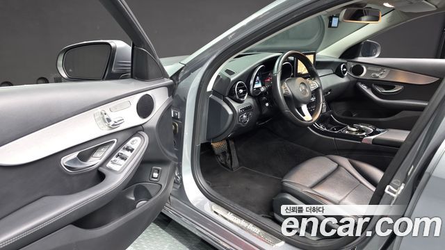 Mercedes-Benz C-Class C220 d Avantgarde