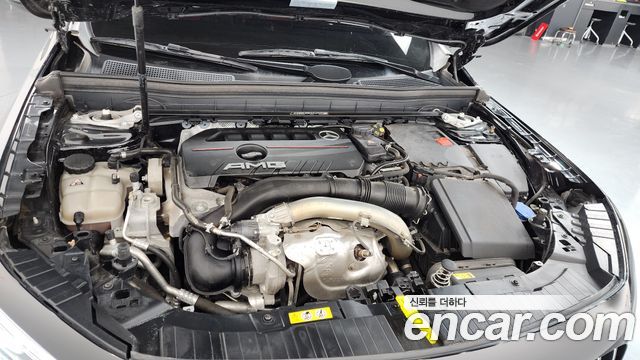 Mercedes-Benz GLB-Class AMG GLB35 4MATIC