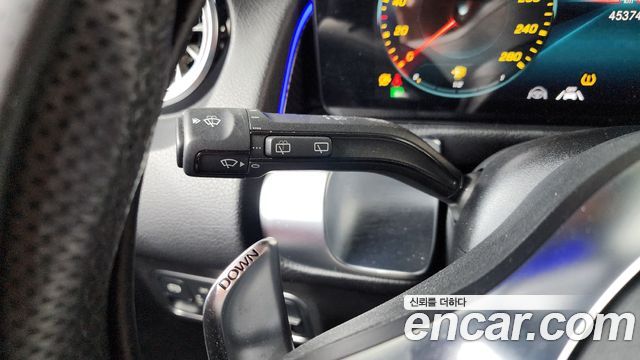 Mercedes-Benz GLB-Class AMG GLB35 4MATIC