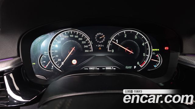 BMW 5-Series 520d M Sport package