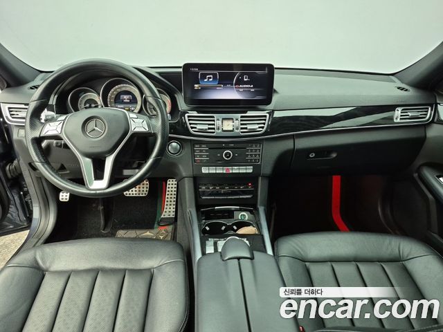 Mercedes-Benz E-Class E250 BlueTec 4MATIC AV