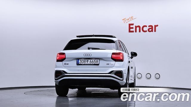 Audi Q2 35 TDI Premium