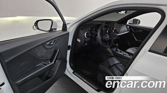 Audi Q2 35 TDI Premium