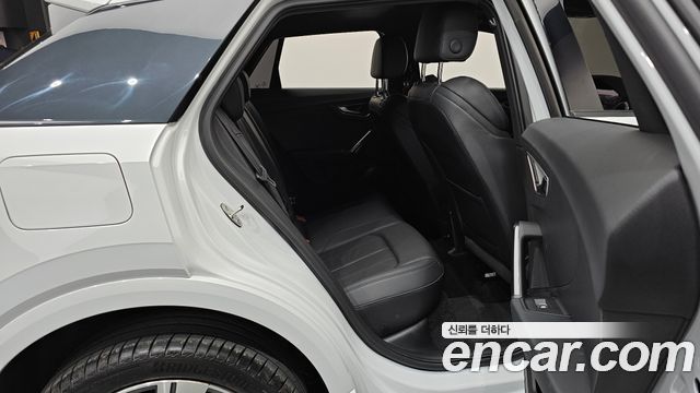 Audi Q2 35 TDI Premium