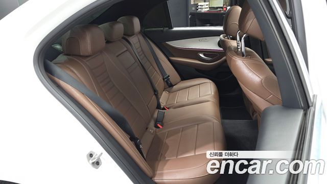 Mercedes-Benz E-Class E250 Avantgarde