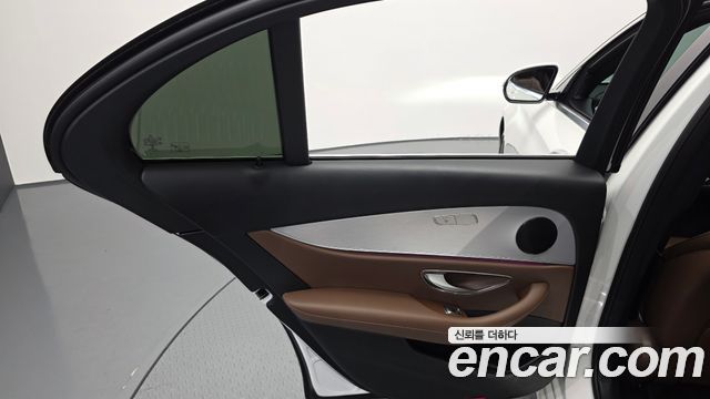 Mercedes-Benz E-Class E250 Avantgarde