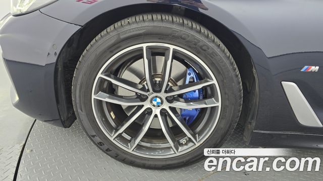 BMW 5-Series 520i M Sport