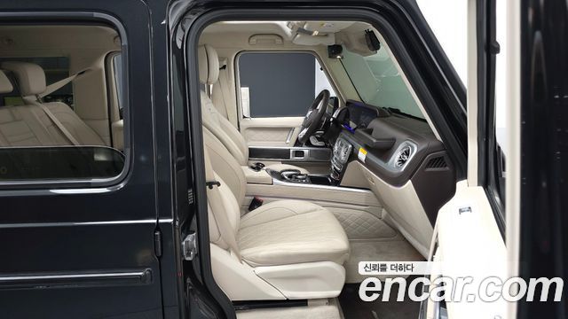 Mercedes-Benz G-Class AMG G63 Manufaktur