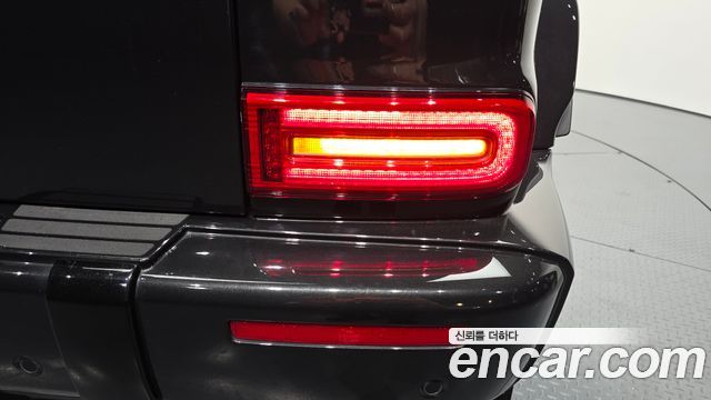 Mercedes-Benz G-Class AMG G63 Manufaktur