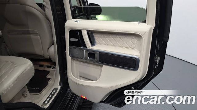 Mercedes-Benz G-Class AMG G63 Manufaktur