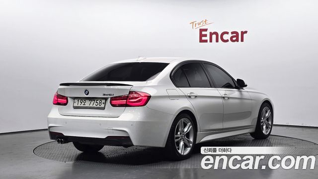 BMW 3-Series 328i M Sport