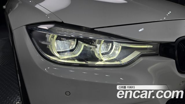 BMW 3-Series 328i M Sport