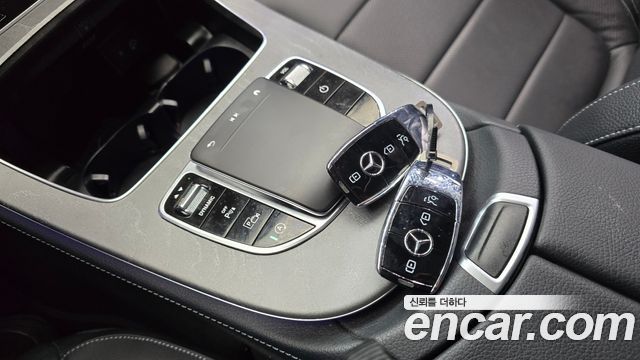 Mercedes-Benz E-Class E350 4MATIC Avantgarde