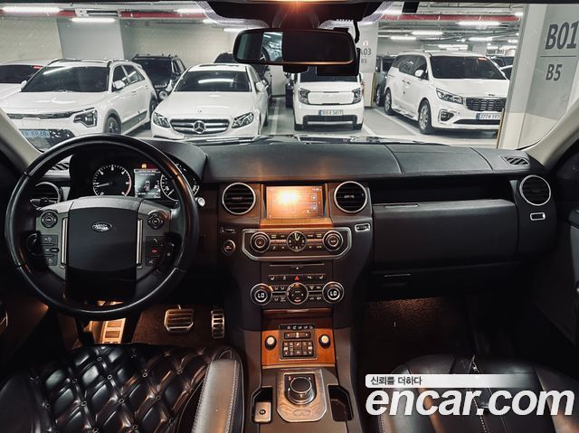 Land Rover Discovery 3.0 SDV6 HSE