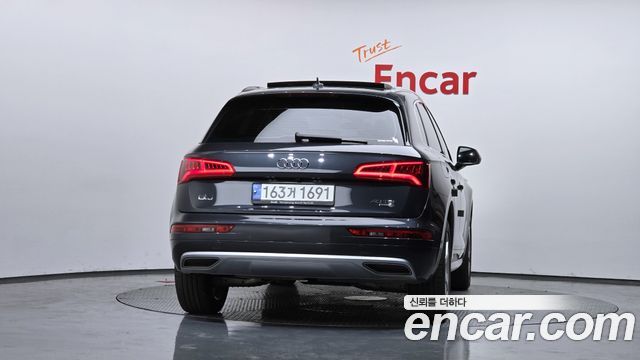 Audi Q5 40 TDI Quattro Premium