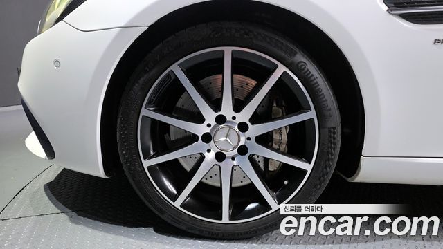 Mercedes-Benz SLC-Class AMG SLC43