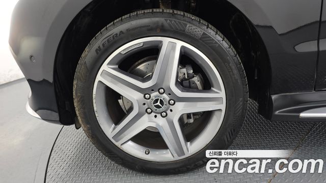 Mercedes-Benz GLE-Class GLE350 d 4MATIC
